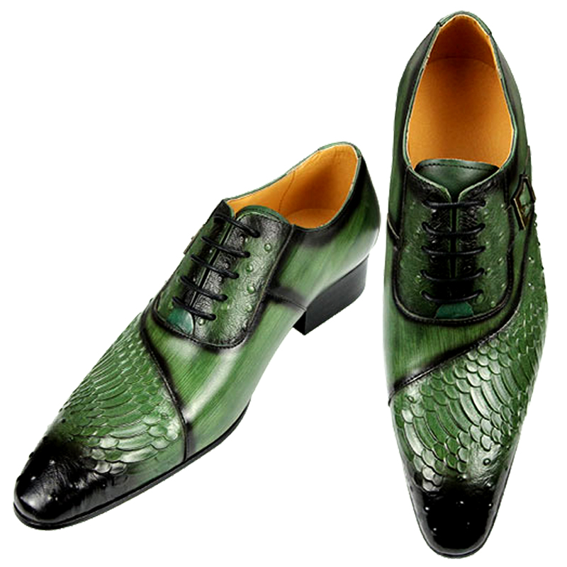 Men Formal Wear Shoes - ผู้ชายหรูหรา Oxford รองเท้าอังกฤษแกะสลักแฟชั่นรองเท้าหนังชี้รองเท้าอินเทรนด์ LACE-up สีเขียวสีดํารองเท้าอย่างเป็นทางการผู้ชาย