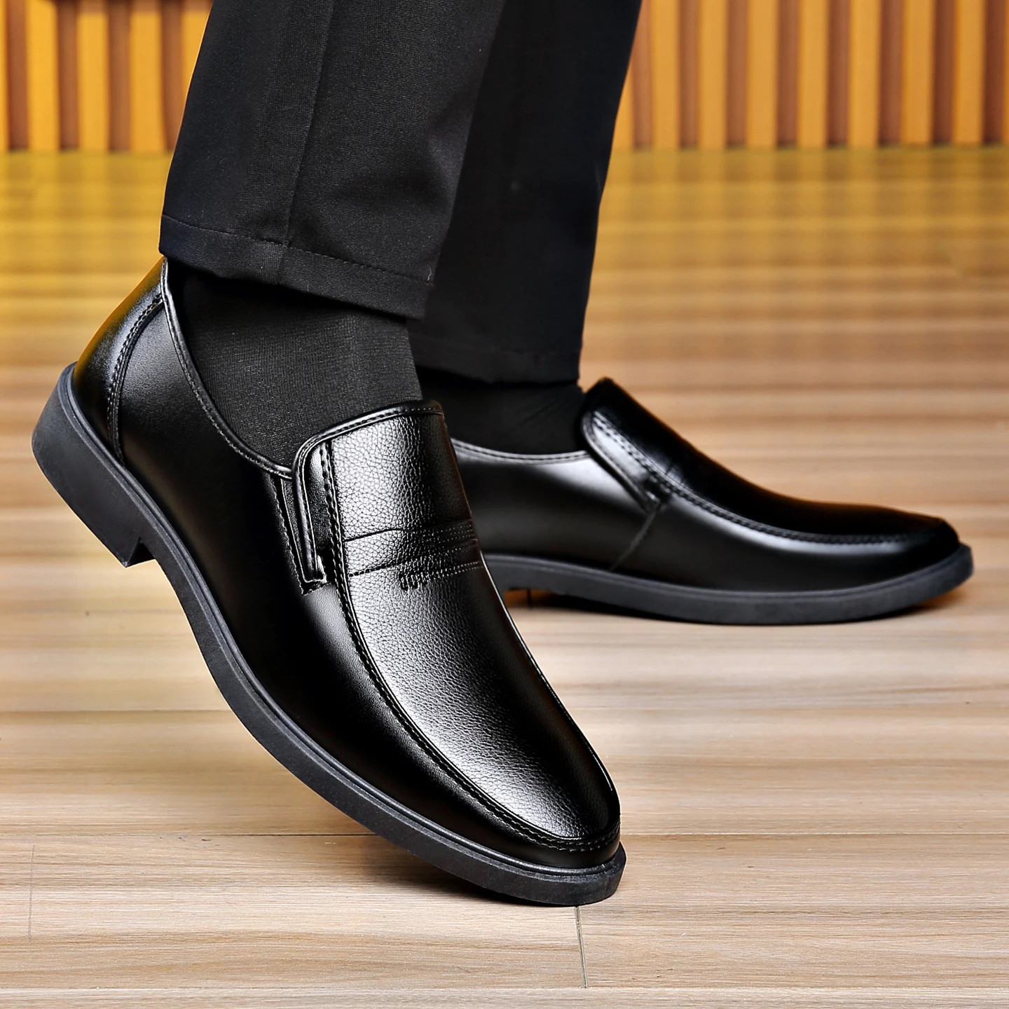 รองเท้าหนังผู้ชายแบบสวมสำหรับธ - Men'S Formal Wear For Office บทวิจารณ์และราคา